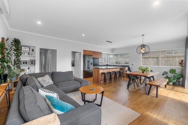 Photo of property in 31 Nellie Drive, Kumeu, 0810
