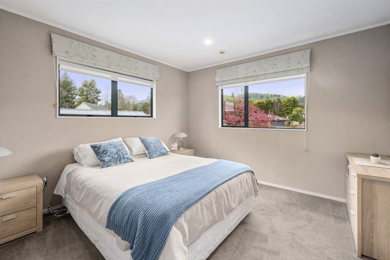 Photo of property in 3 Yasmin Lane, Kinloch, Taupo, 3377