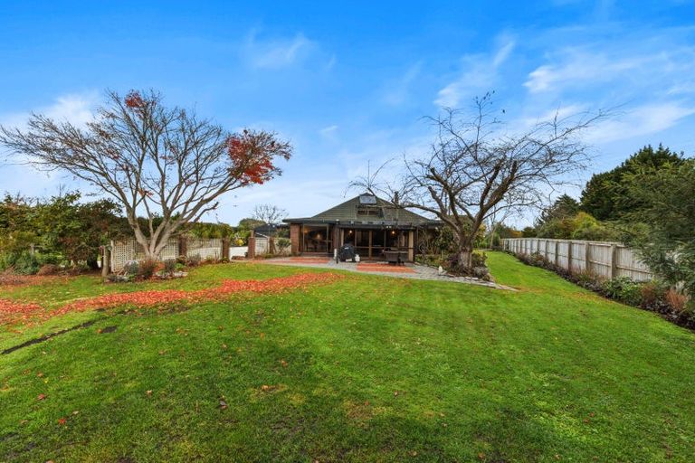 Photo of property in 37 Chinnerys Road, Woodend, 7610