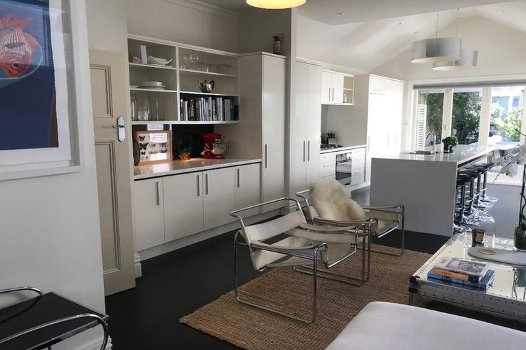 Photo of property in 12 Roy Street, Newtown, Wellington, 6021