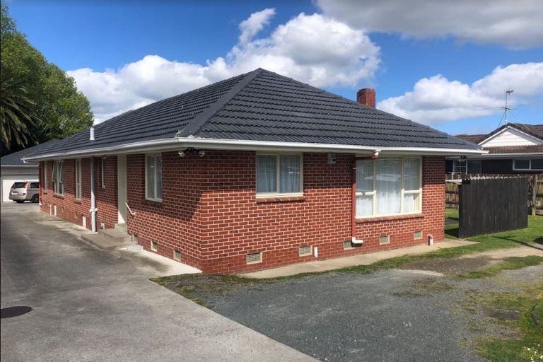 Photo of property in 1/37 Great South Road, Papakura, Takanini, 2110