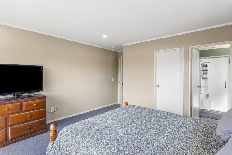 Photo of property in 55a Golf Road, Paraparaumu Beach, Paraparaumu, 5032