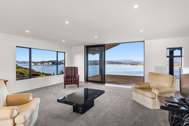 Photo of property in 4 Harbour Lights Terrace, Whitianga, 3592
