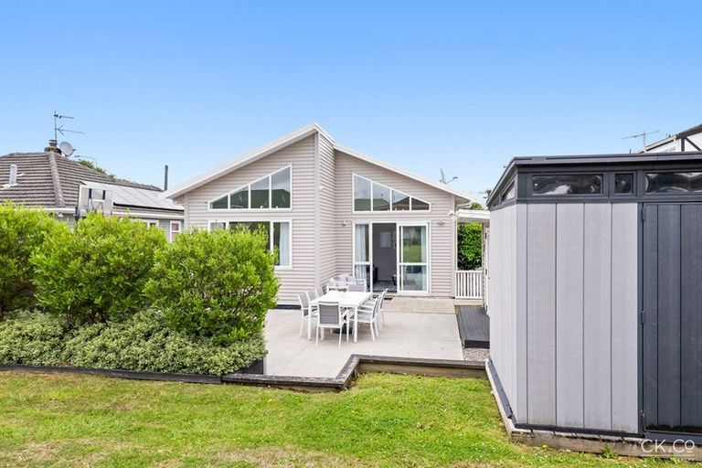 Photo of property in 13 John Street, Trentham, Upper Hutt, 5018