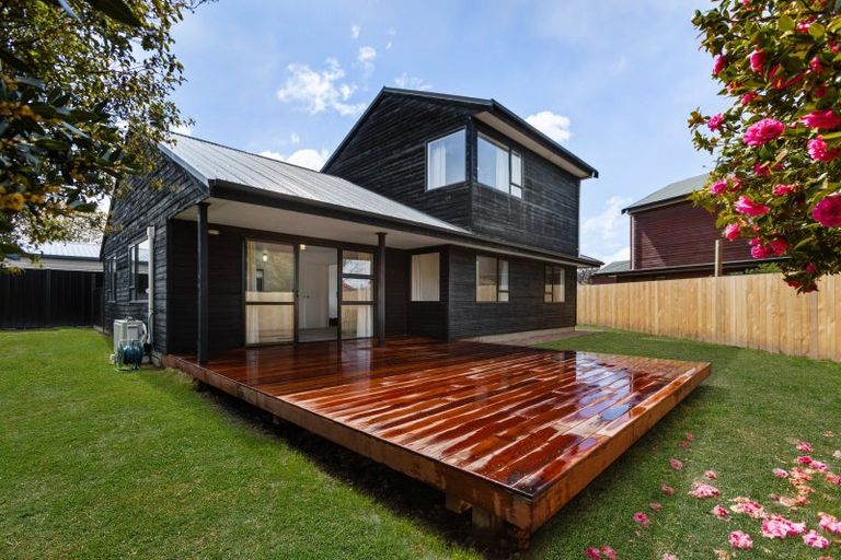 Photo of property in 9a Ragan Lane, Wanaka, 9305