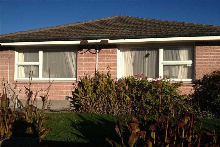 Photo of property in 2/11 Maxwell Street, Riccarton, Christchurch, 8041
