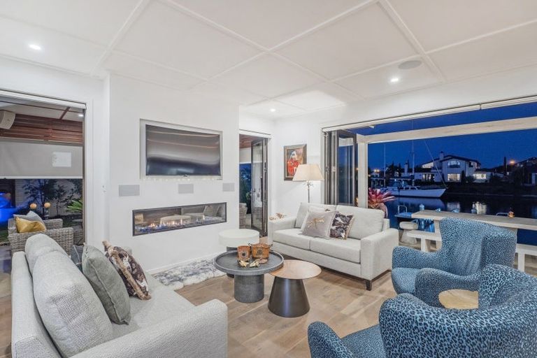 Photo of property in 15 Leeward Drive, Whitianga, 3510