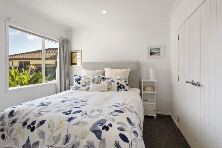 Photo of property in 14 Kelly Place, Whitianga, 3510