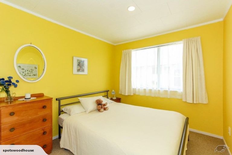 Photo of property in 8 Hobart Drive, Spotswood, New Plymouth, 4310