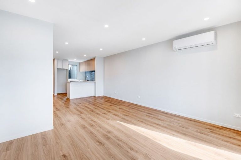 Photo of property in 5 Hinonga Loop, Silverdale, 0932