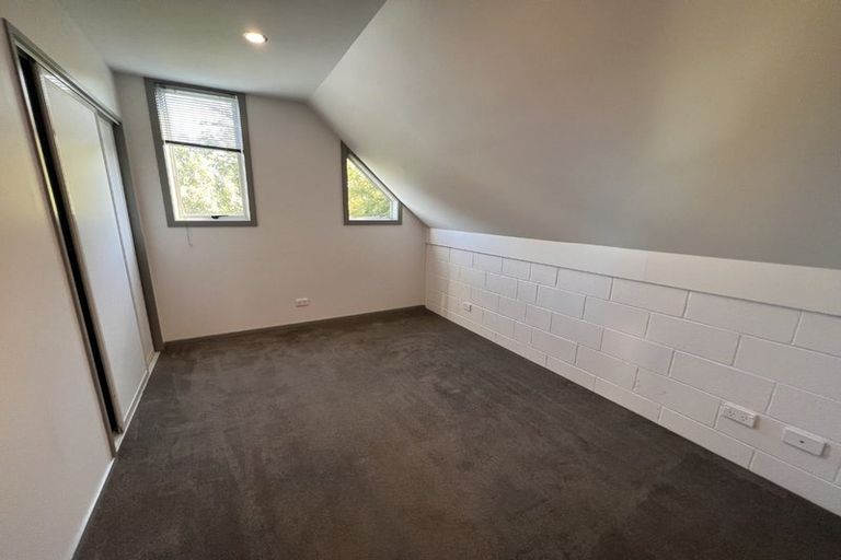 Photo of property in 56 Somerset Crescent, Spreydon, Christchurch, 8024