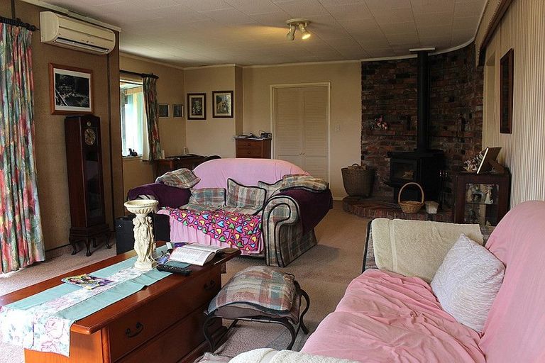 Photo of property in 72 Swansea Road, Stratford, 4332