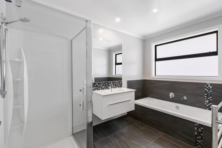 Photo of property in 8c No 2 Road, Te Puke, 3119