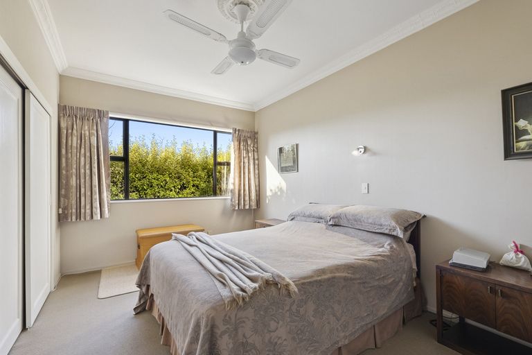 Photo of property in 231 Bay View Road, Saint Clair, Dunedin, 9012