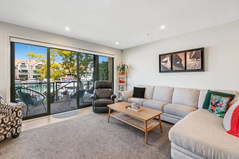 Photo of property in 41 Waterside Crescent, Gulf Harbour, Whangaparaoa, 0930
