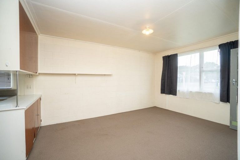 Photo of property in 14e Monckton Street, Feilding, 4702