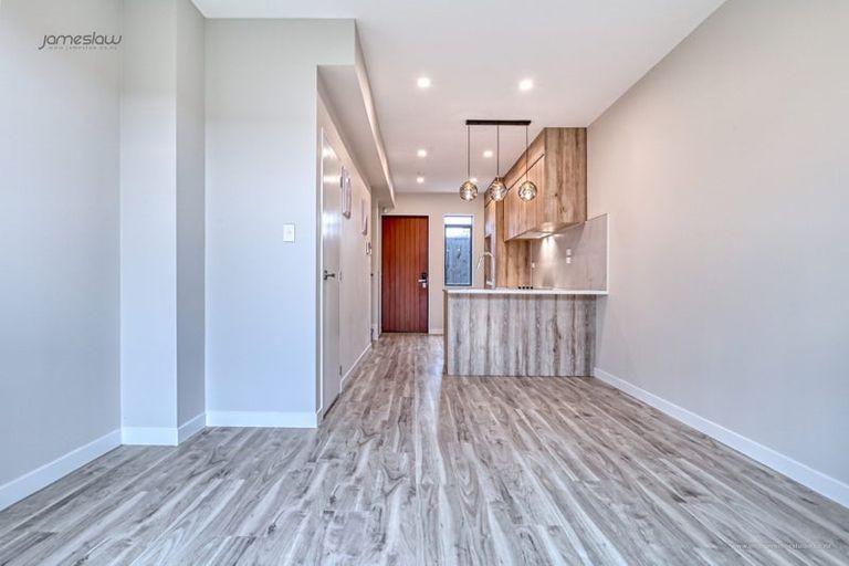 Photo of property in 6/67 Kervil Avenue, Te Atatu Peninsula, Auckland, 0610