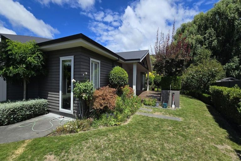 Photo of property in 72 Kent Terrace, Taradale, Napier, 4112