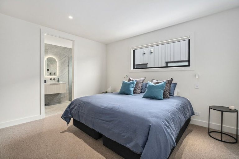 Photo of property in 25 Rubus Street, Wanaka, 9382
