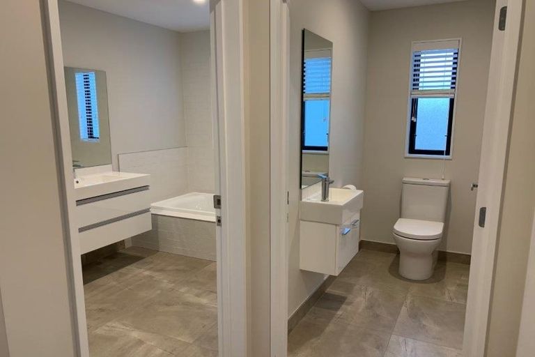 Photo of property in 56 West Meadows Drive, Wanaka, 9305