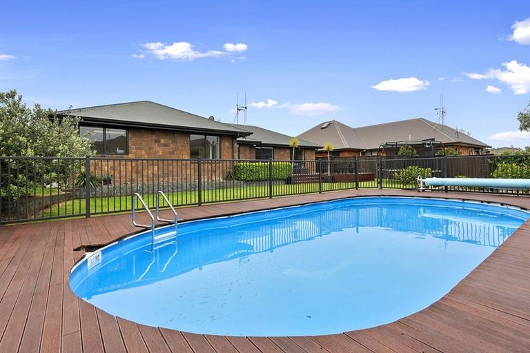 Photo of property in 60 Bramley Drive, Rototuna, Hamilton, 3210