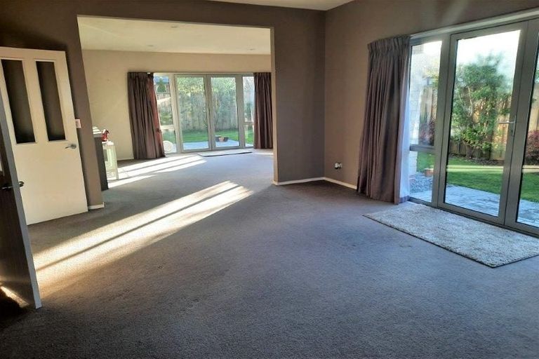 Photo of property in 16 Wagner Crescent, Northwood, Christchurch, 8051