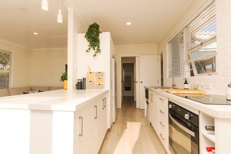 Photo of property in 8 Brandon Road, Manly, Whangaparaoa, 0930