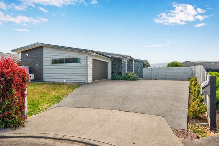 Photo of property in 77 Kotuku Drive, Paraparaumu Beach, Paraparaumu, 5032