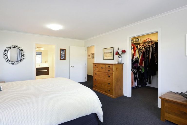 Photo of property in 18 Katania Heights, Brightwater, 7022