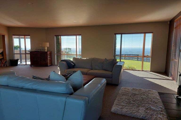 Photo of property in 253 Ngahere Park Road, Turitea, Palmerston North, 4472