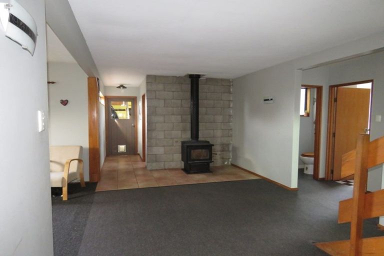 Photo of property in 16 Coates Street, Westport, 7825