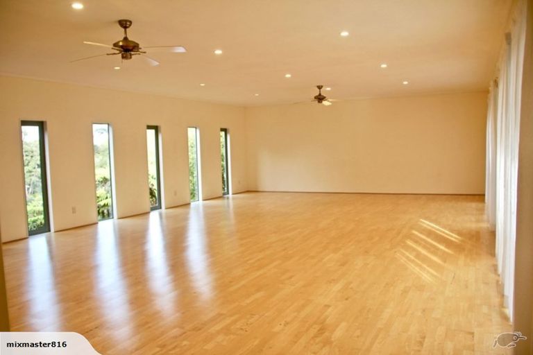 Photo of property in 18 Huia Road, Titirangi, Auckland, 0604