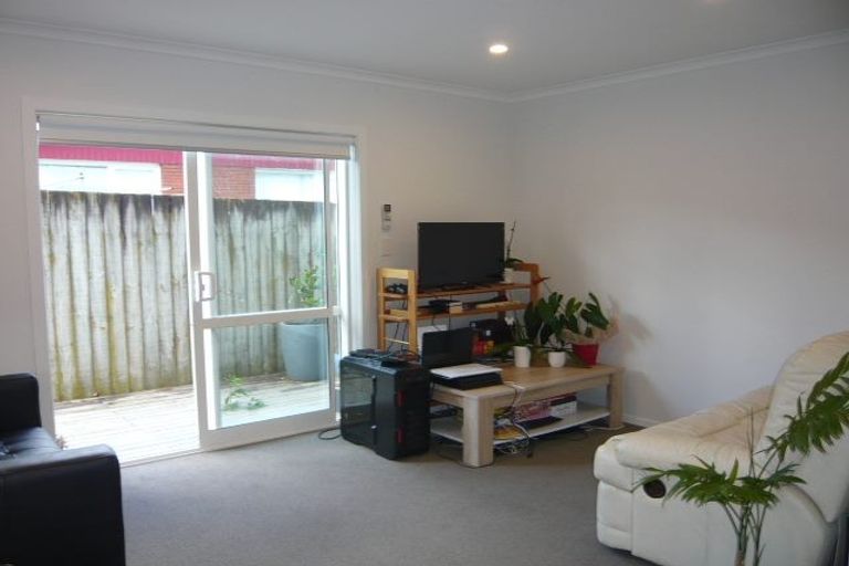 Photo of property in 79u7 Carrington Avenue, Silverdale, Hamilton, 3216