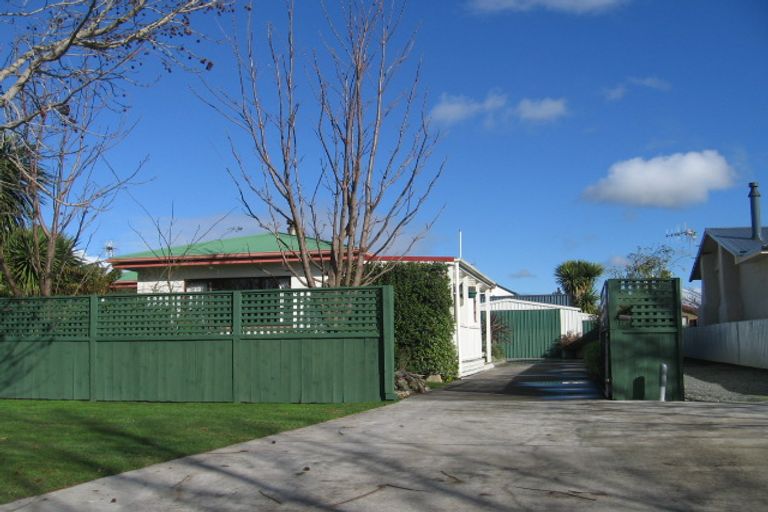 Photo of property in 207 Leo Street, Akina, Hastings, 4122
