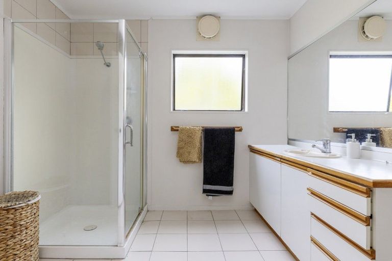 Photo of property in 49a Hawai Street, Two Mile Bay, Taupo, 3330