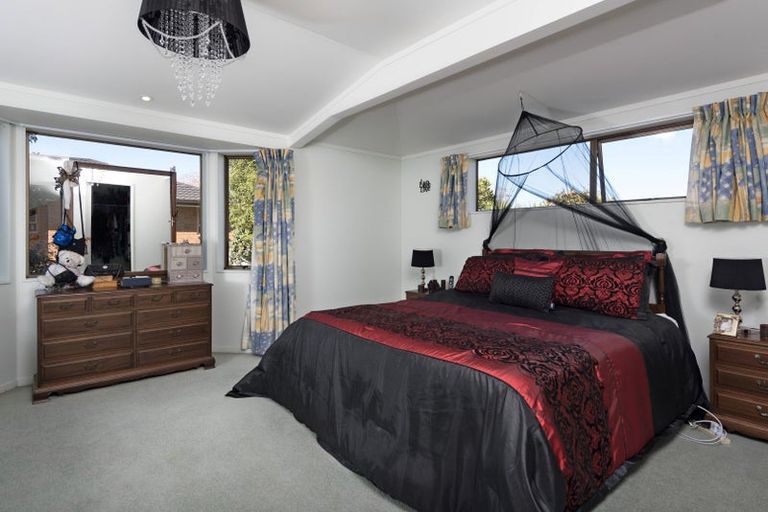 Photo of property in 3 Idesia Grove, Matua, Tauranga, 3110