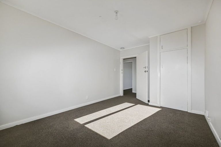 Photo of property in 82 Pembroke Road, Northland, Wellington, 6012