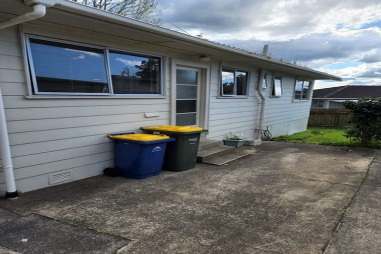Photo of property in 24 Fairdale Place, Birkdale, Auckland, 0626