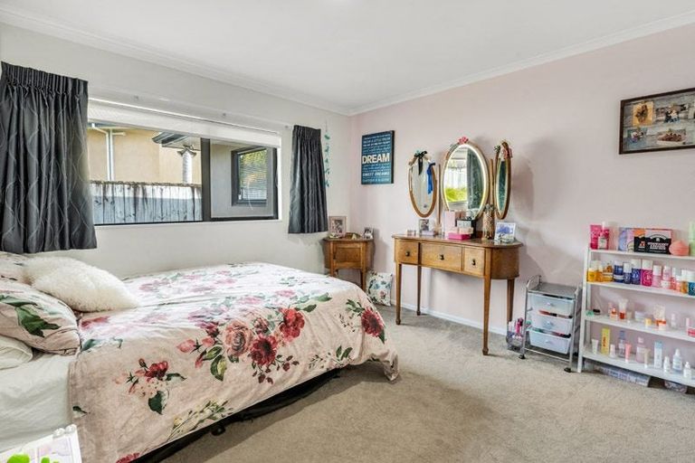 Photo of property in 19 Ysabel Crescent, The Gardens, Auckland, 2105