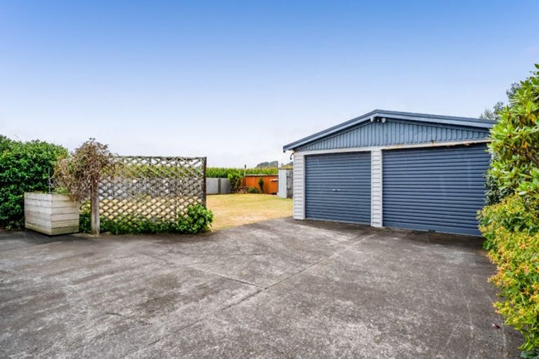 Photo of property in 53 Brennan Place, Opunake, 4616