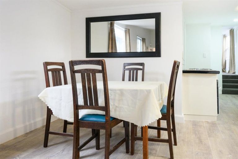 Photo of property in 140 Broadway, Marton, 4710