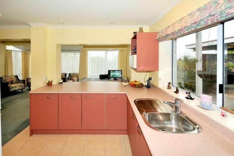 Photo of property in 110 Glamorgan Drive, Torbay, Auckland, 0630