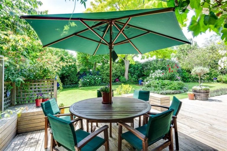 Photo of property in 26 Hetley Crescent, Taradale, Napier, 4112