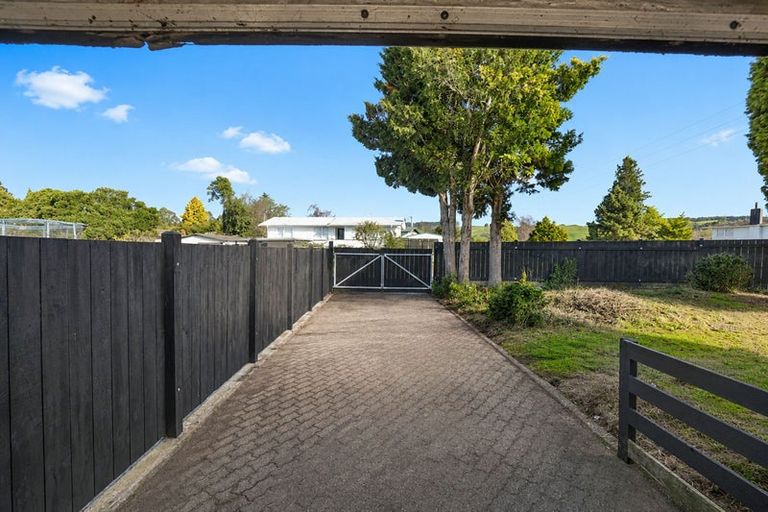 Photo of property in 32 Gem Street, Pukehangi, Rotorua, 3015