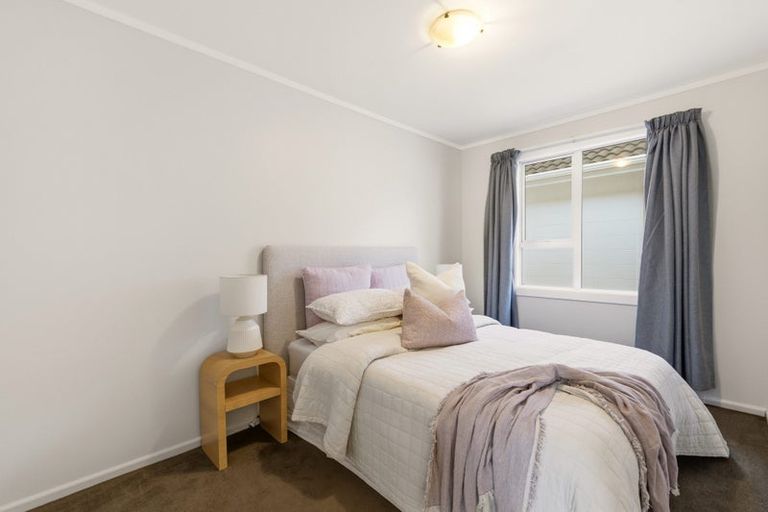 Photo of property in 2/22 Holly Road, St Albans, Christchurch, 8014