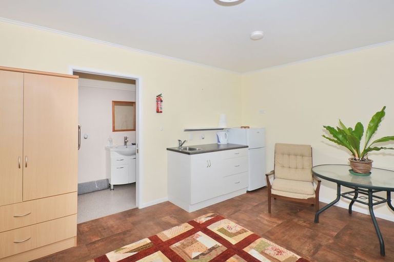 Photo of property in 12 Ogle Crescent, Te Kamo, Whangarei, 0112