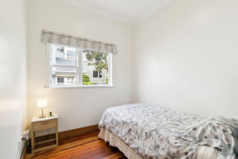 Photo of property in 3 Ninian Street, Highbury, Wellington, 6012