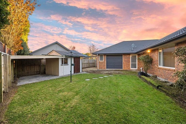 Photo of property in 22 Birchwood Close, Prebbleton, 7604