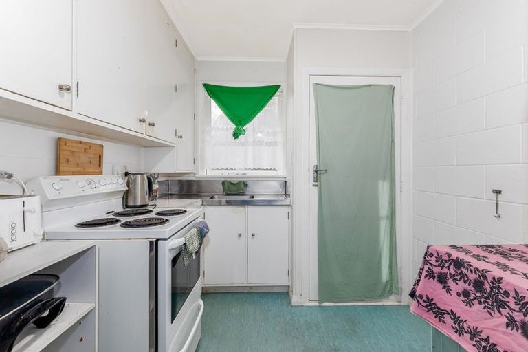 Photo of property in 138a Reynolds Street, Taita, Lower Hutt, 5011