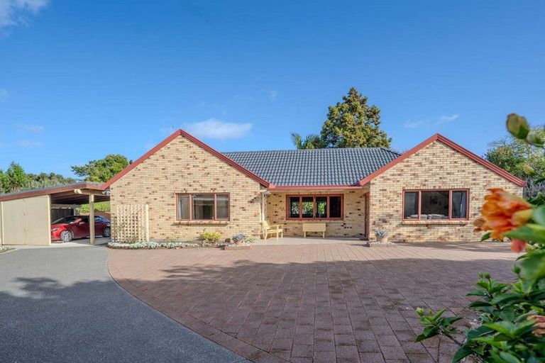 Photo of property in 11 Rangitane Loop Road, Kerikeri, 0294